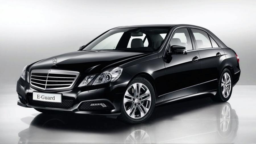 Mercedes-Benz E-Class E-Guard '2009